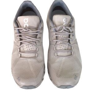 ✨Cloud 5 Sneaker✨